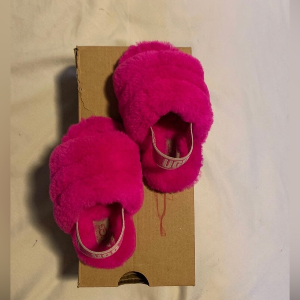Baby BRIGHT PINK UGGS